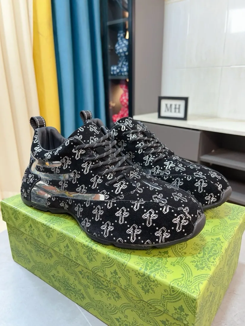 Men's shoes 💰560🌹🌹【GUCCI】pop-top casual sneakers with daddy outsole, breathable and comfortable, easy to walk, a versatile style for trendy men, upper with cowhide edged outsole design➕genuine leather lining➕Gucci's popular original outsole, sports and running style, super comfortable. Code number 38-44